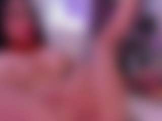 Live cam show with valeria-jade - Curly Hair on intimatelivegirls.com