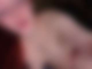 Live cam show with LaylaGlamm - Red Hair on Dolls Live