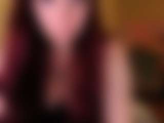 Live cam show with LaylaGlamm - Red Hair on fuklive.com