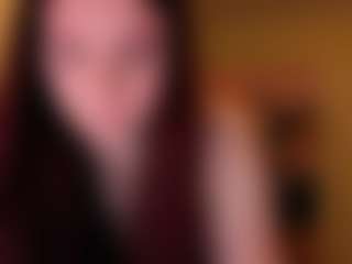 Live cam show with LaylaGlamm - Smoking on madthumbs