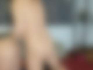 Live cam show with MilfStars - Strip on Camsoda