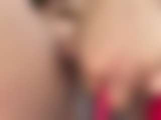 Realwetpussy32's Live Sex Cam Show
