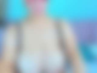 Live cam show with Salmaboob - Domination on sexylive.show