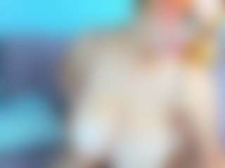Live cam show with Salmaboob - Hairy Pussy on CamwithHer