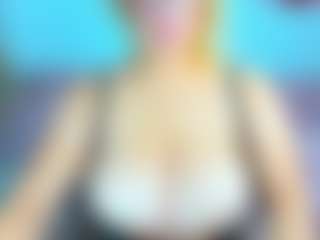 Live cam show with Salmaboob - Hairy Pussy on Mixed Magazine Live