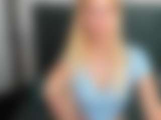 Live cam show with CatrinGood - Granny on CamwithHer