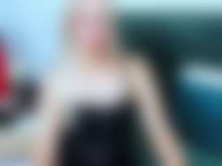 Live cam show with CatrinGood - Upskirt on sexytreat.net