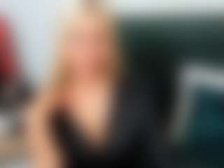 Live cam show with CatrinGood - Body Massage on Camsoda