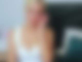 Live cam show with CatrinGood - Stockings on Dare Cams