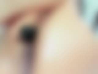 Live cam show with dulcemorbida - Facial on googirlz