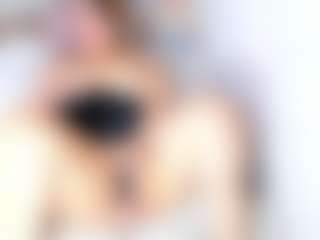 Live cam show with Faehlis - Blonde Hair on fuck-show.com