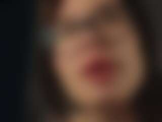 UwuSabrina's Live Sex Cam Show
