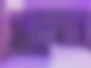 AlannaGil's Live Sex Cam Show