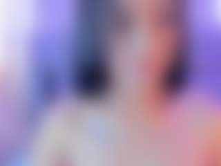 AlannaGil's Live Sex Cam Show