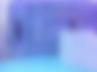 AlannaGil's Live Sex Cam Show