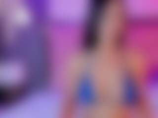 AlannaGil's Live Sex Cam Show
