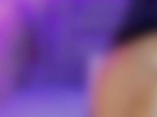 Live cam show with AlannaGil - Role Play on friskycurves.com