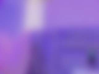 AlannaGil's Live Sex Cam Show