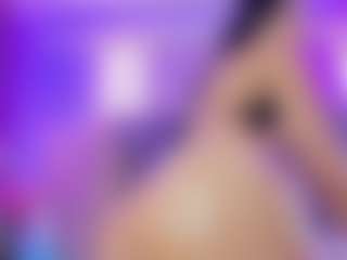 AlannaGil's Live Sex Cam Show