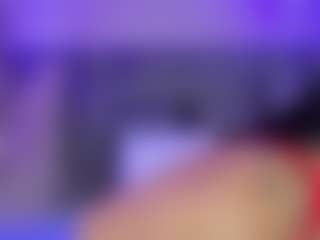 AlannaGil's Live Sex Cam Show