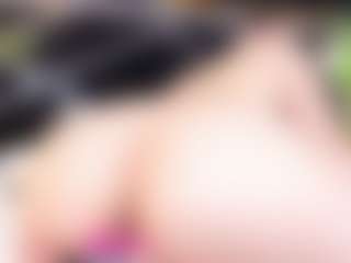 Live cam show with DaniMariin - Deepthroat on Camming Site