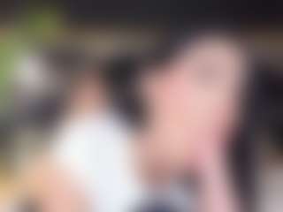 Live cam show with DaniMariin - Athletic on live18s.com