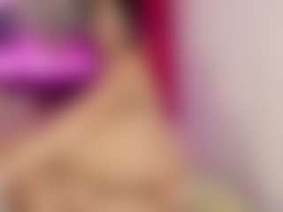Live cam show with mafer-ll - Tease on Camsoda