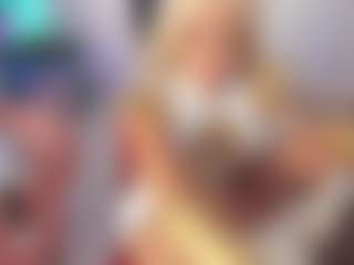 Live cam show with andreavelasco - Ride Torso on CamwithHer