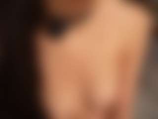 Live cam show with CatalinaFroio - Camel Toe on Camsoda