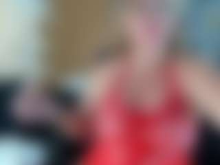 Live cam show with Danna38topless - Facial Piercings on xfollow cams