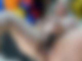 Danna38topless's Live Sex Cam Show