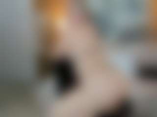 Live cam show with Danna38topless - Granny on StripNow