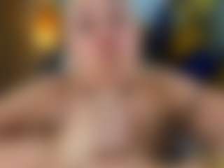 Danna38topless's Live Sex Cam Show