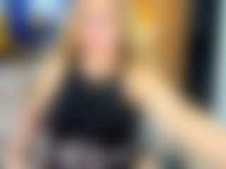 Live cam show with Danna38topless - Blonde Hair on SinfulBabes