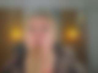 Live cam show with Danna38topless - Mature MILF on Hubzter Live