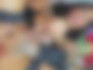 KhelanyTs1's Live Sex Cam Show