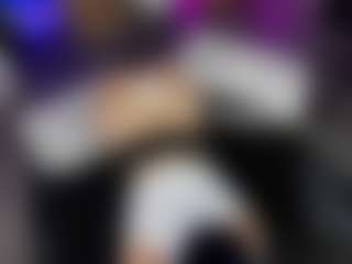 ravenwittch's Live Sex Cam Show