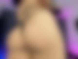 Live cam show with ravenwittch - Dress on Streamer API