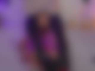 curlynatashaa MILF webcam performer live streaming