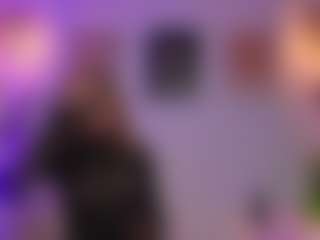 curlynatashaa's Live Sex Cam Show