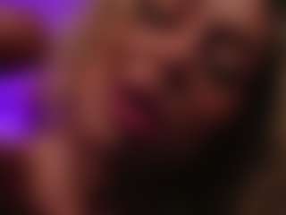 curlynatashaa's Live Sex Cam Show