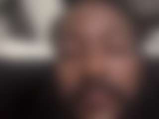 marcelle21818's Live Sex Cam Show