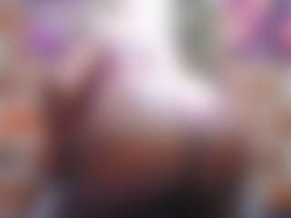 Live cam show with RoosV - Gray Eyes on liverealitysex.com