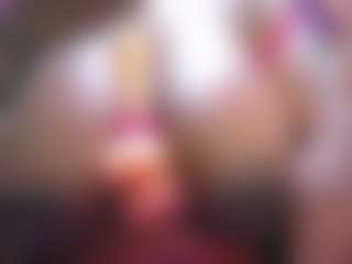 Live cam show with RoosV - Domination on Dolls Live
