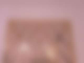Live cam show with angelkyraasm - Dildo on Lustler
