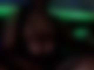 Live-Cam-Show mit HunnIBoo - Twerk auf Camsoda