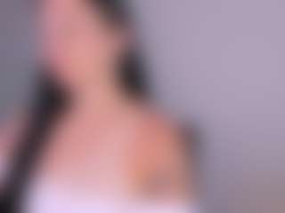 PrettyAlis's Live Sex Cam Show