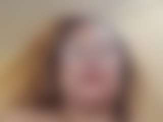 Live cam show with redlips46 - Gagging on https://playwithruby.com