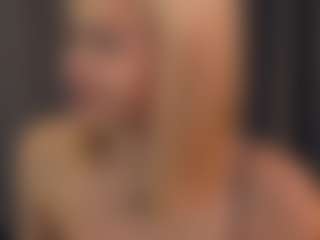 SuanneDano's Live Sex Cam Show