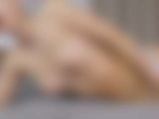 SuanneDano's Live Sex Cam Show